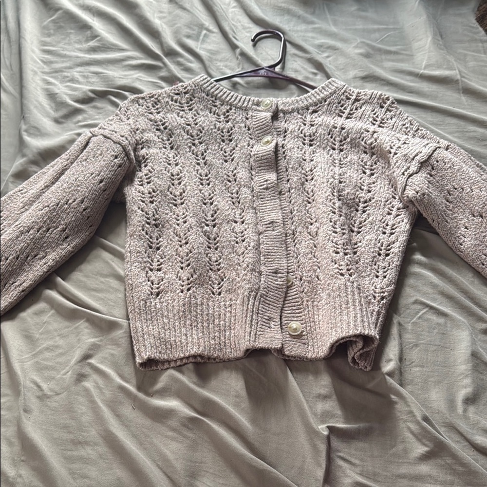 Old Navy Cream Cable Knit Cardigan Sweater